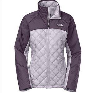 The North Face Womens Thermoball Jacket Size M